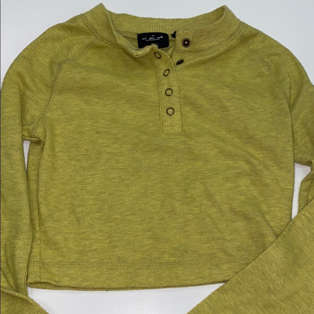 UO Cropped Top. SO. SOFT. NEVER WORN!